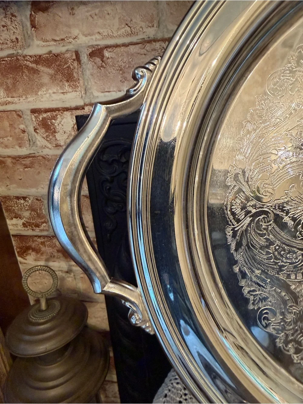 Vtg Oneida USA Silverplate Silver Plate Two Handle Butler’s Tray Heavy 17.75”